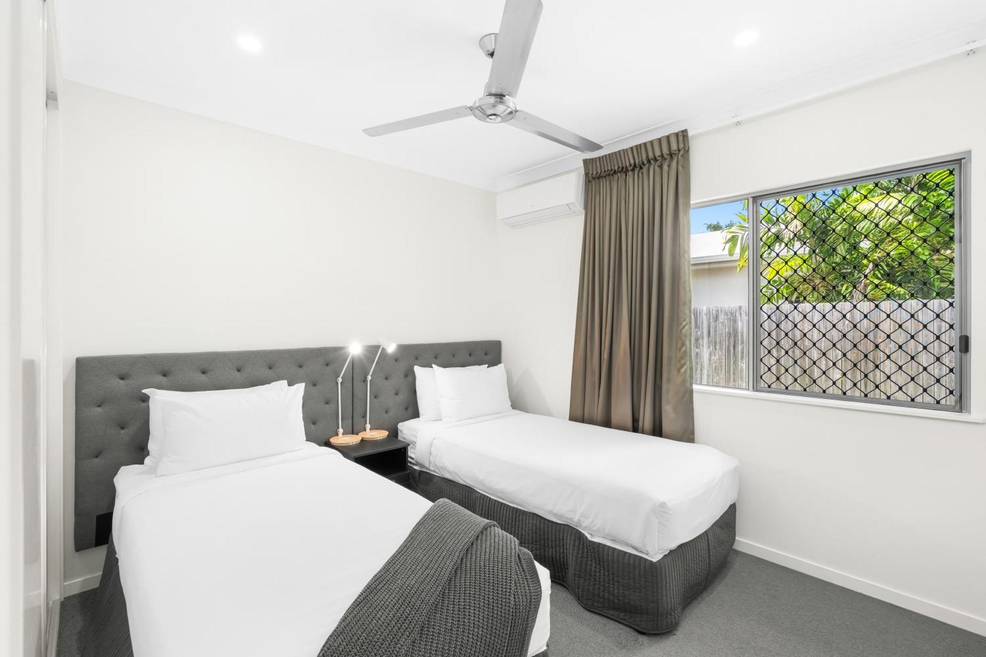 Blue Lagoon Villa B Cairns Esterno foto